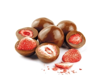 Lyofilizované jahody v mléčné čokoládě 100 g